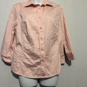Van Heusen Women’s Pink Button-Down Shirt | Size M